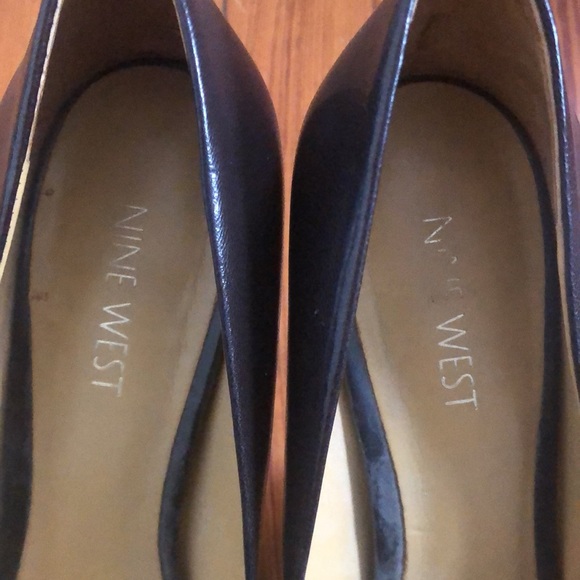 Nine West “Regolar” Platform Pump - Picture 8 of 10